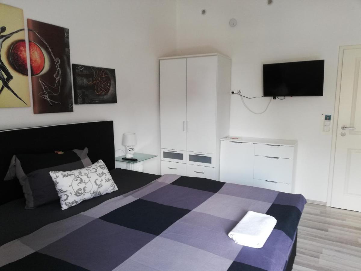 Villaci Business Apartments Leimen  Bagian luar foto