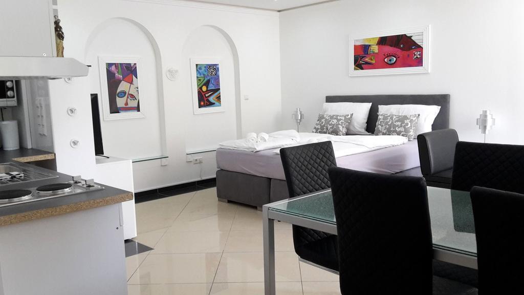 Villaci Business Apartments Leimen  Bagian luar foto