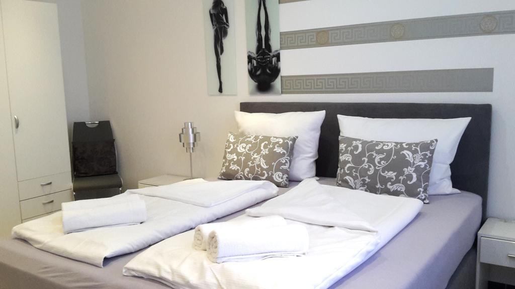 Villaci Business Apartments Leimen  Bagian luar foto